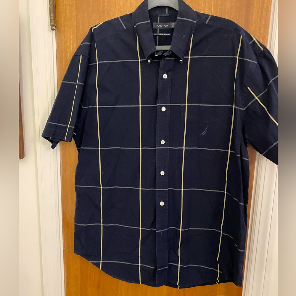 Nautica men’s casual button-down shirt. Front pocket size large.